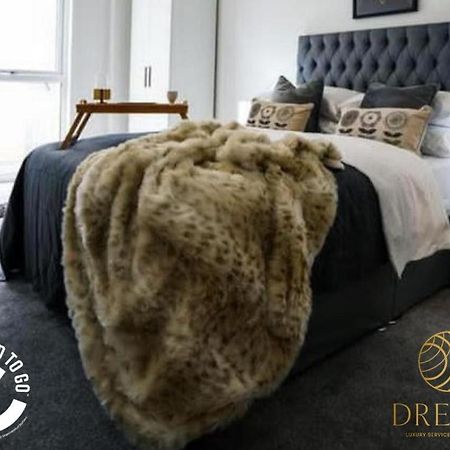 Adelphi Wharf Luxury Apartments แมนเชสเตอร์ ภายนอก รูปภาพ