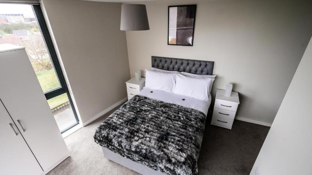 Adelphi Wharf Luxury Apartments แมนเชสเตอร์ ภายนอก รูปภาพ